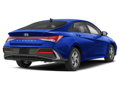 2025 Hyundai Elantra SE Sedan 4D