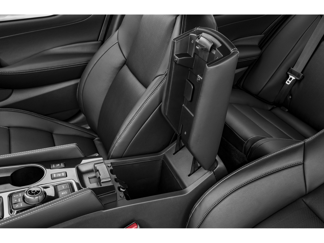 2023 Nissan Maxima SV Sedan 4D