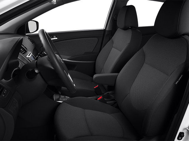 2013 Hyundai Accent SE Hatchback 4D