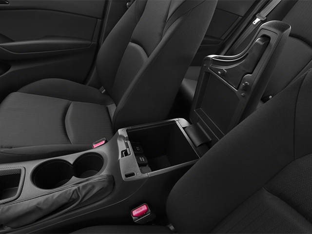 2014 Mazda MAZDA3 i Sport Hatchback 4D