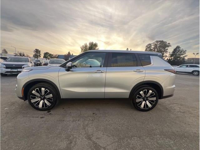 2025 Mitsubishi Outlander SE 2.5 S-AWC
