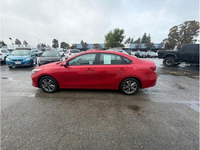 2023 Kia Forte LXS Sedan 4D