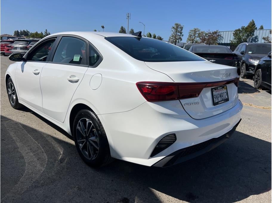 2024 Kia Forte LXS Sedan 4D