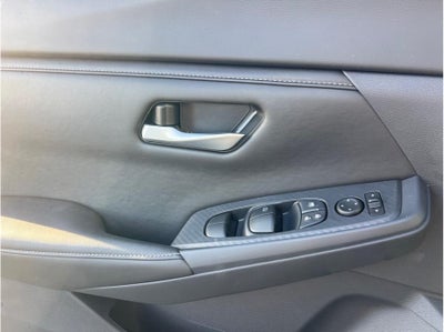 2025 Nissan Sentra SV Sedan 4D