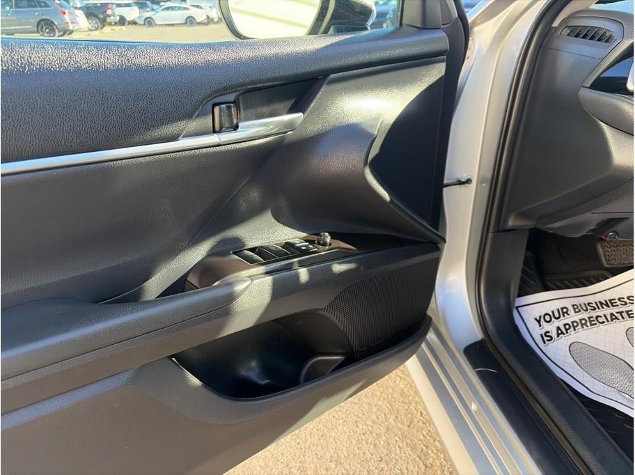 2021 Toyota Camry LE Sedan 4D