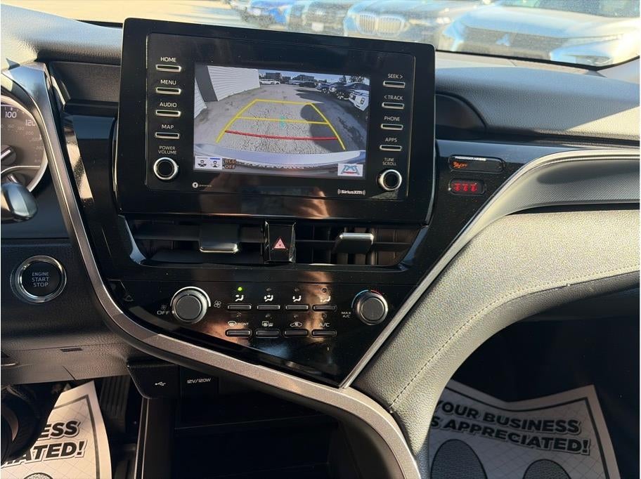 2021 Toyota Camry LE Sedan 4D