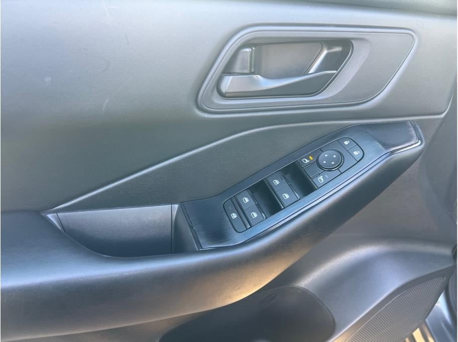 2024 Nissan Rogue S Sport Utility 4D