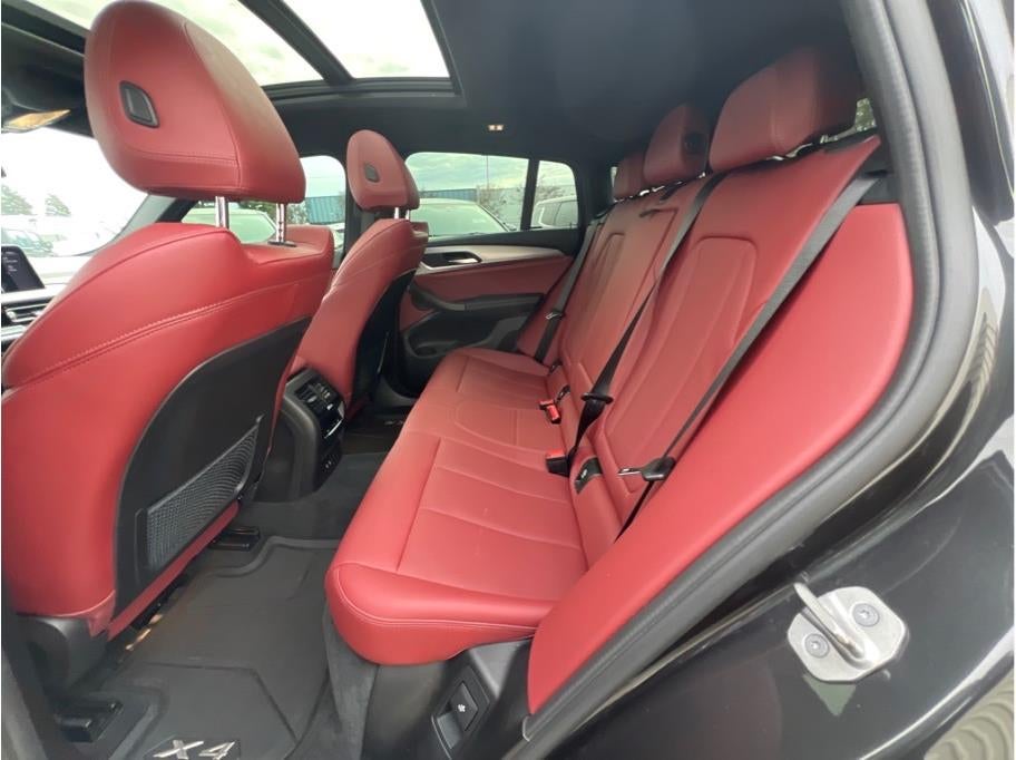 2022 BMW X4 xDrive30i Sport Utility 4D