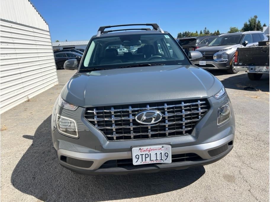 2025 Hyundai Venue SEL Sport Utility 4D