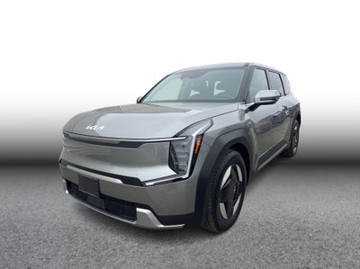 2024 Kia EV9 Light Long Range Sport Utility 4D