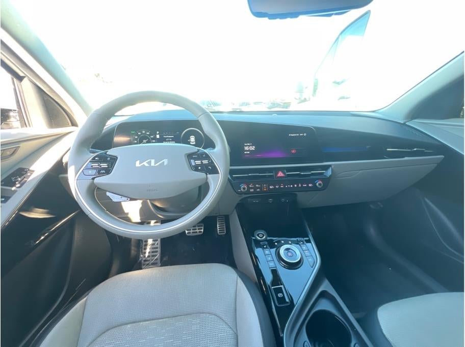 2023 Kia Niro EV Wave Wagon 4D