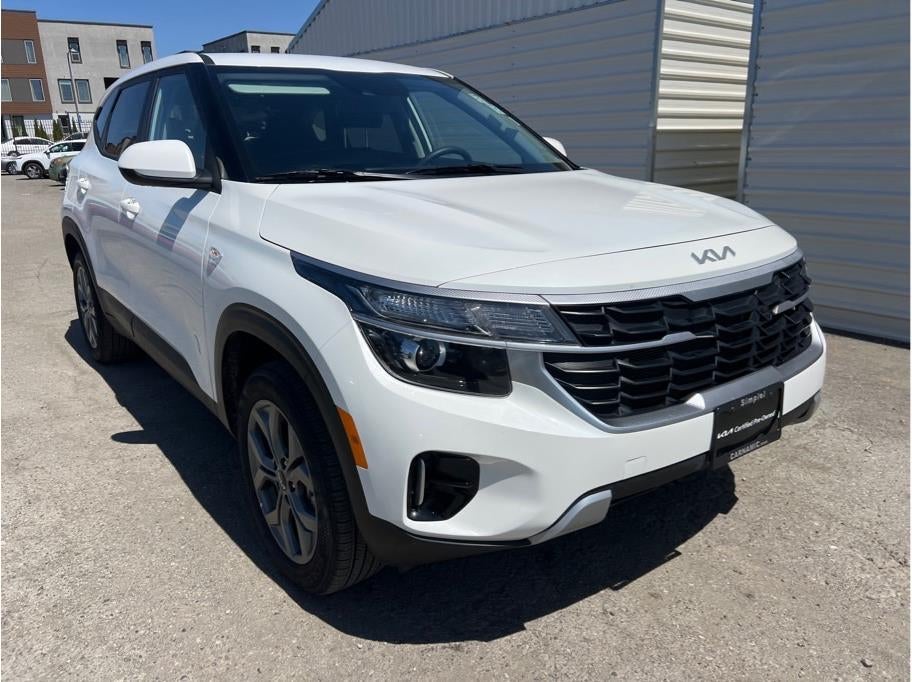2026 Kia Seltos LX Sport Utility 4D