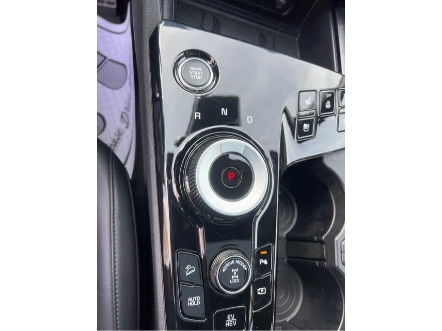 2023 Kia Sportage Plug-in Hybrid X-Line Prestige Sport Utility 4D