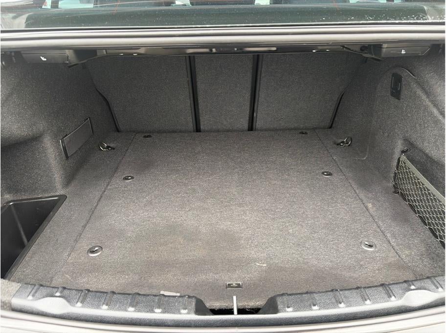 2017 BMW 3 Series 330e iPerformance Sedan 4D