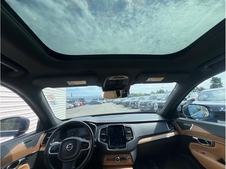 2018 Volvo XC90 T8 Inscription Sport Utility 4D