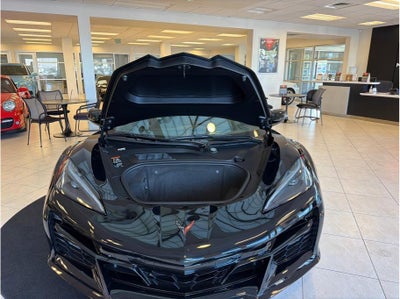 2025 Chevrolet Corvette E-Ray Convertible 2D