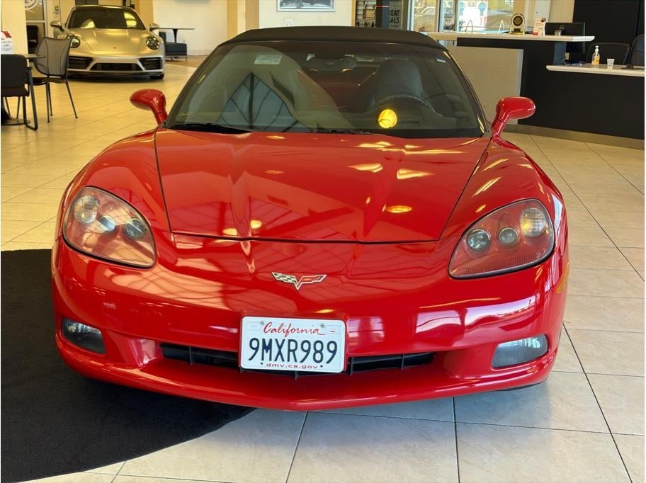 2005 Chevrolet Corvette Convertible 2D
