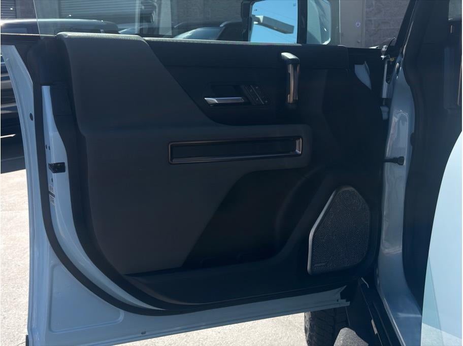 2025 GMC HUMMER EV SUV 2X Sport Utility 4D