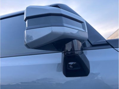 2024 GMC HUMMER EV SUV 2X Sport Utility 4D