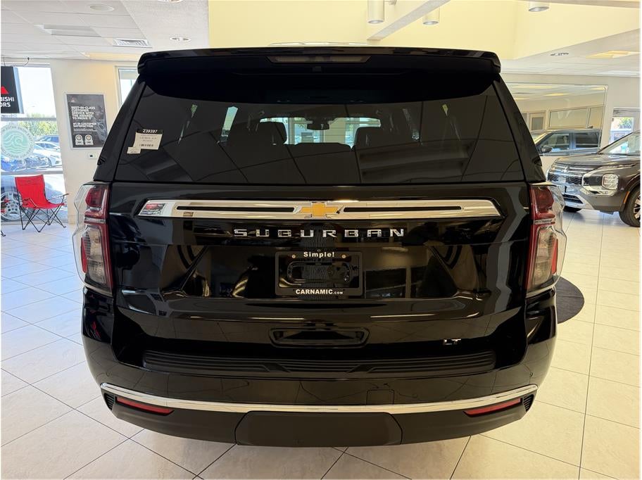 2024 Chevrolet Suburban LT Sport Utility 4D