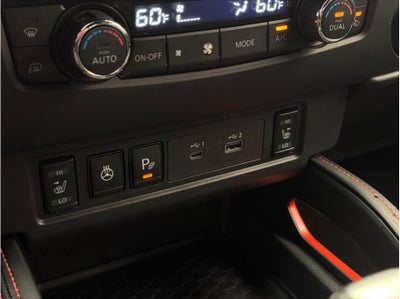 2026 Nissan Frontier Crew Cab PRO-4X Pickup 4D 5 ft