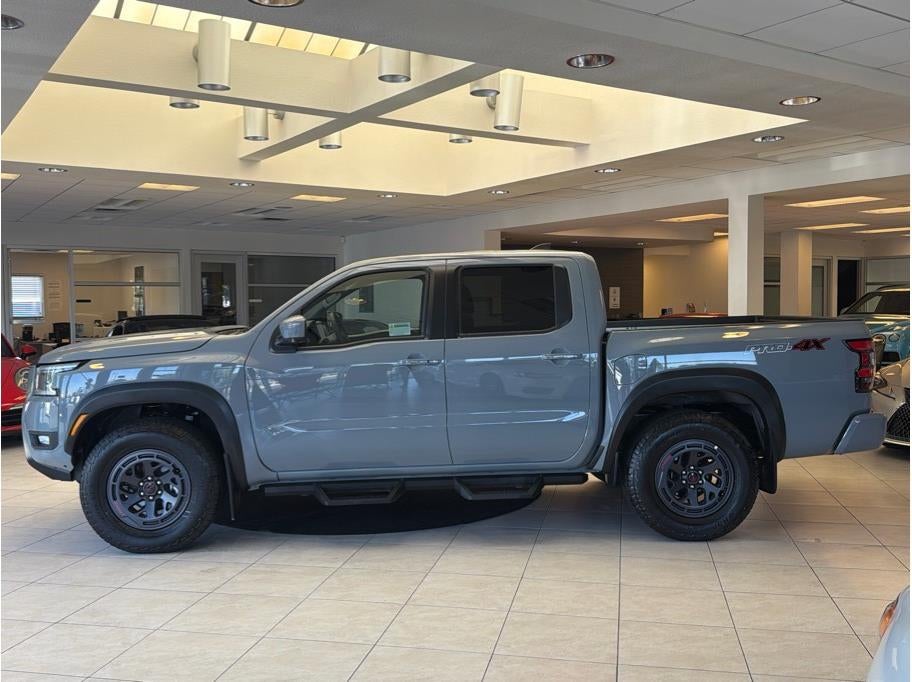 2026 Nissan Frontier Crew Cab PRO-4X Pickup 4D 5 ft