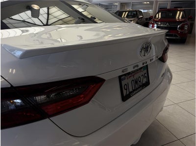 2024 Toyota Camry SE Sedan 4D