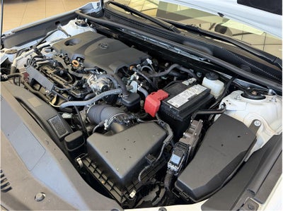 2024 Toyota Camry SE Sedan 4D