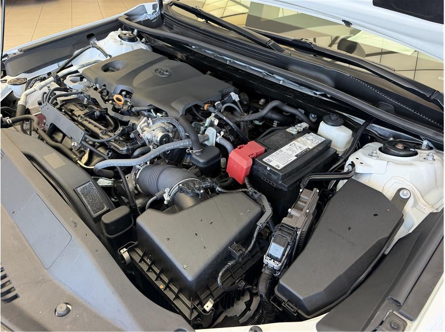2024 Toyota Camry SE Sedan 4D