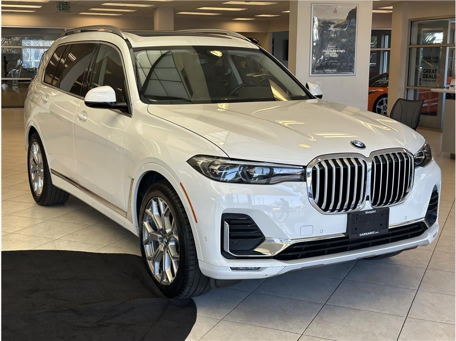 2022 BMW X7 xDrive40i Sport Utility 4D