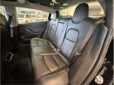 2020 Tesla Model 3 Standard Range Plus Sedan 4D