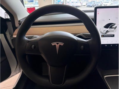 2022 Tesla Model 3 Long Range Sedan 4D