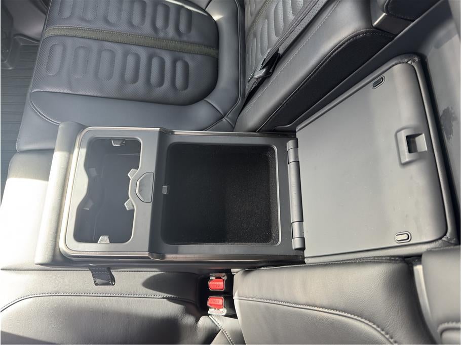 2022 Rivian R1T Adventure Pickup 4D 4 1/2 ft