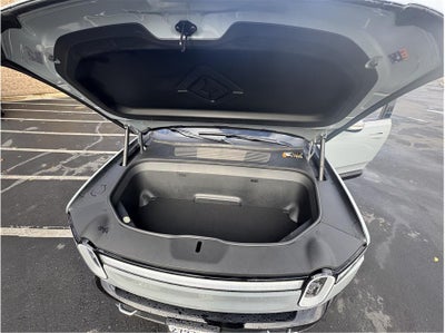 2022 Rivian R1T Adventure Pickup 4D 4 1/2 ft