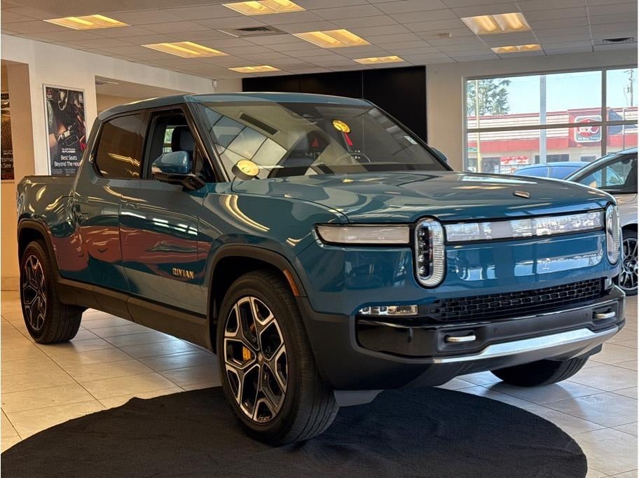 2022 Rivian R1T Launch Edition Pickup 4D 4 1/2 ft