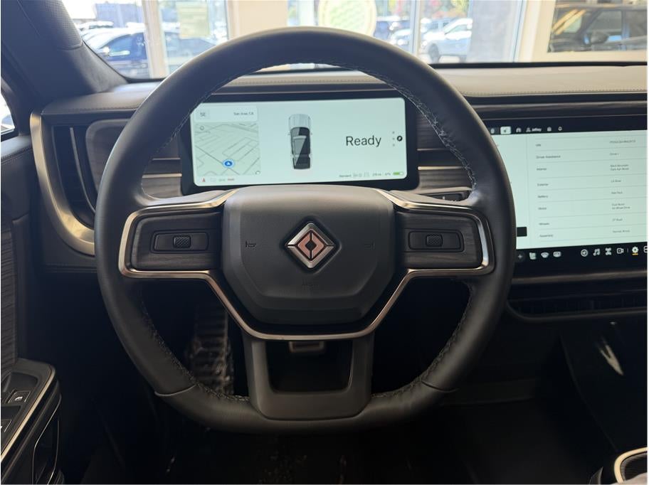 2024 Rivian R1S Dual Max Sport Utility 4D