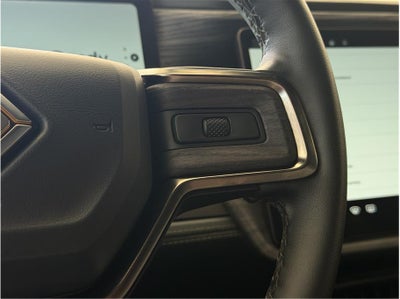 2024 Rivian R1S Dual Max Sport Utility 4D