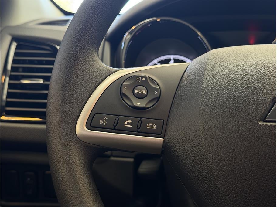 2027 Mitsubishi Outlander Sport ES