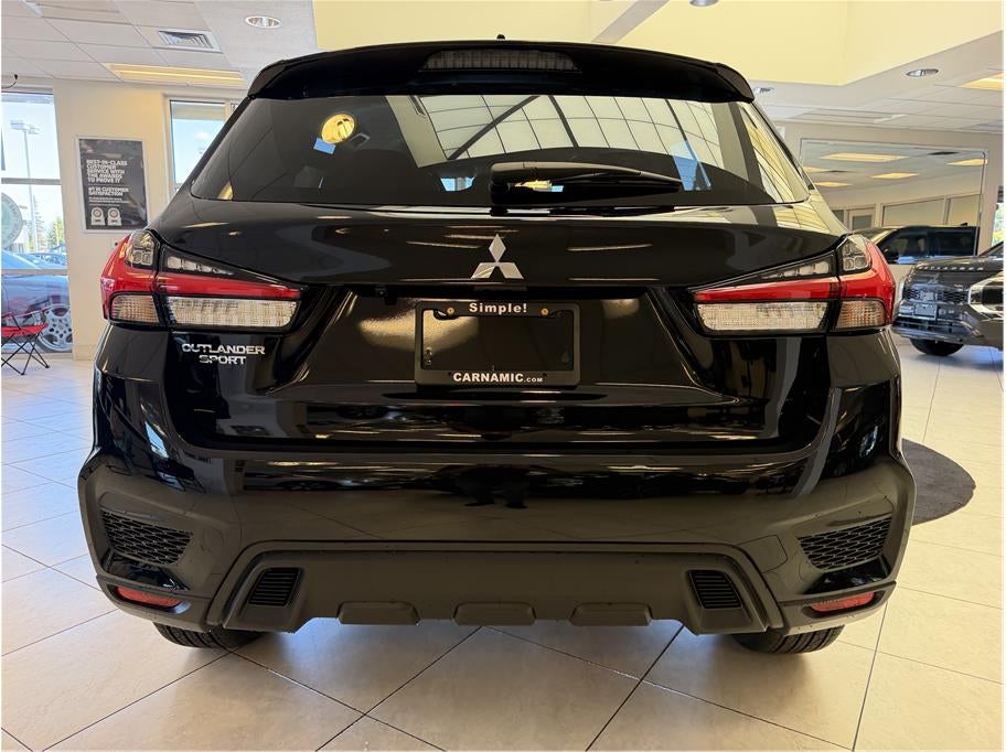 2027 Mitsubishi Outlander Sport ES