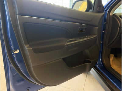 2027 Mitsubishi Outlander Sport S