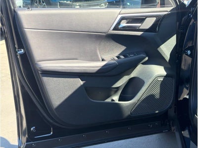 2026 Mitsubishi Outlander LE Sport Utility 4D