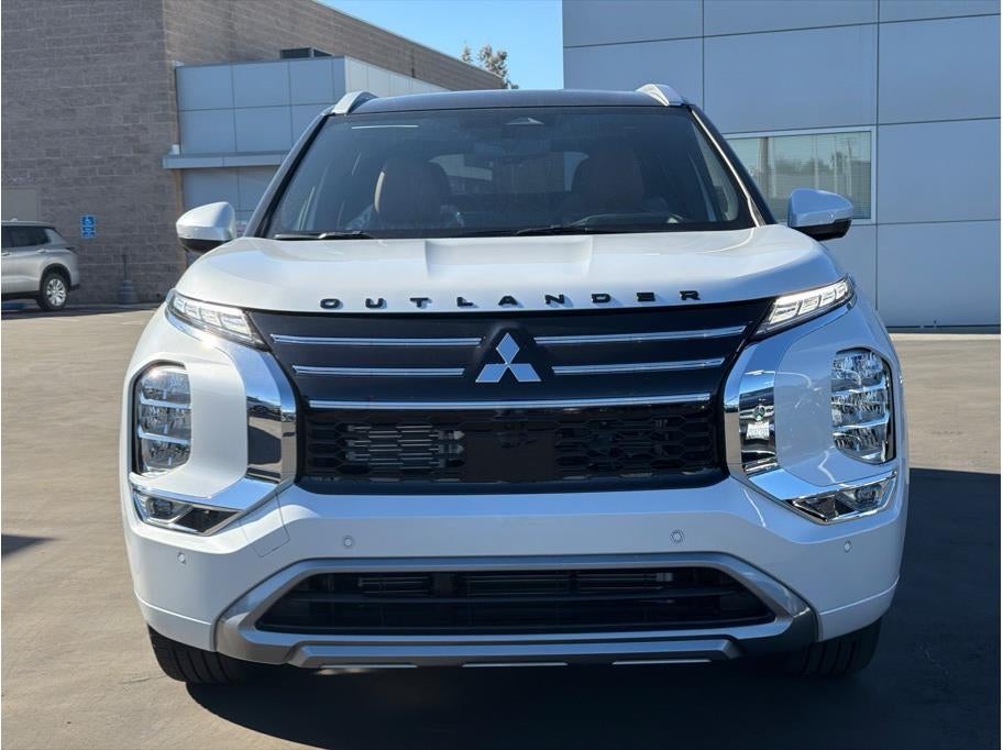 2026 Mitsubishi Outlander Black Edition Sport Utility 4D