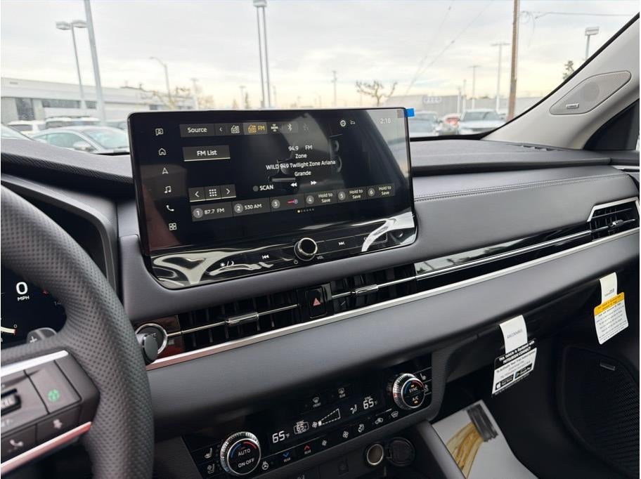 2025 Mitsubishi Outlander SEL Sport Utility 4D