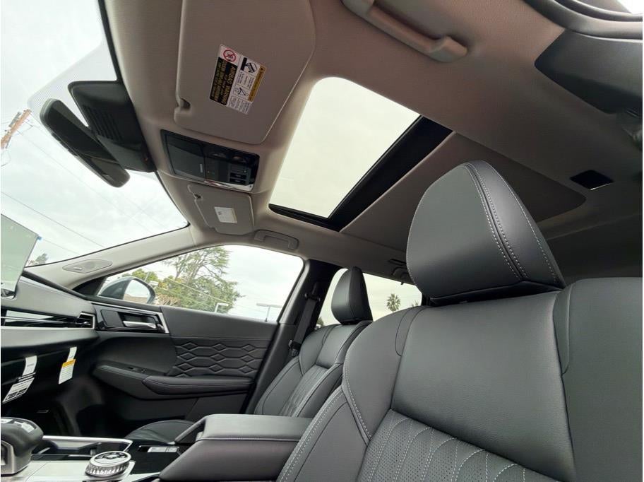 2025 Mitsubishi Outlander SEL Sport Utility 4D