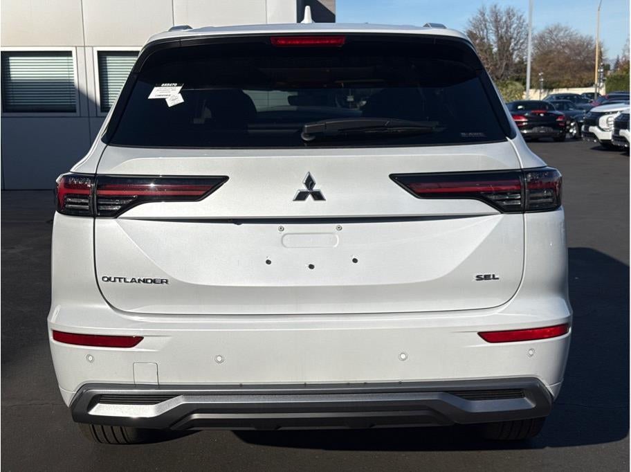 2025 Mitsubishi Outlander SEL