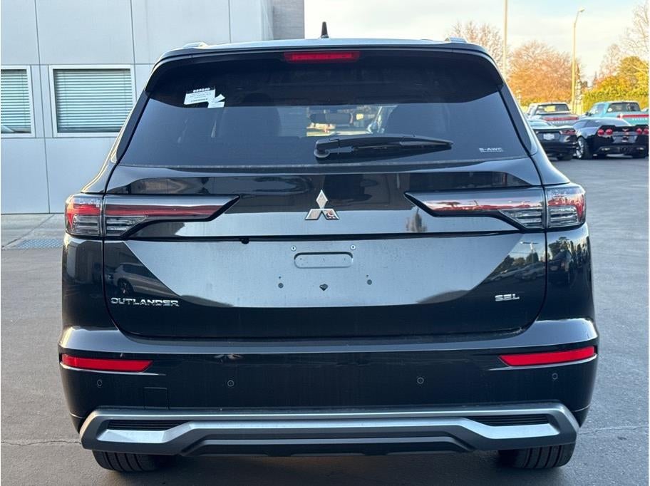 2025 Mitsubishi Outlander SEL