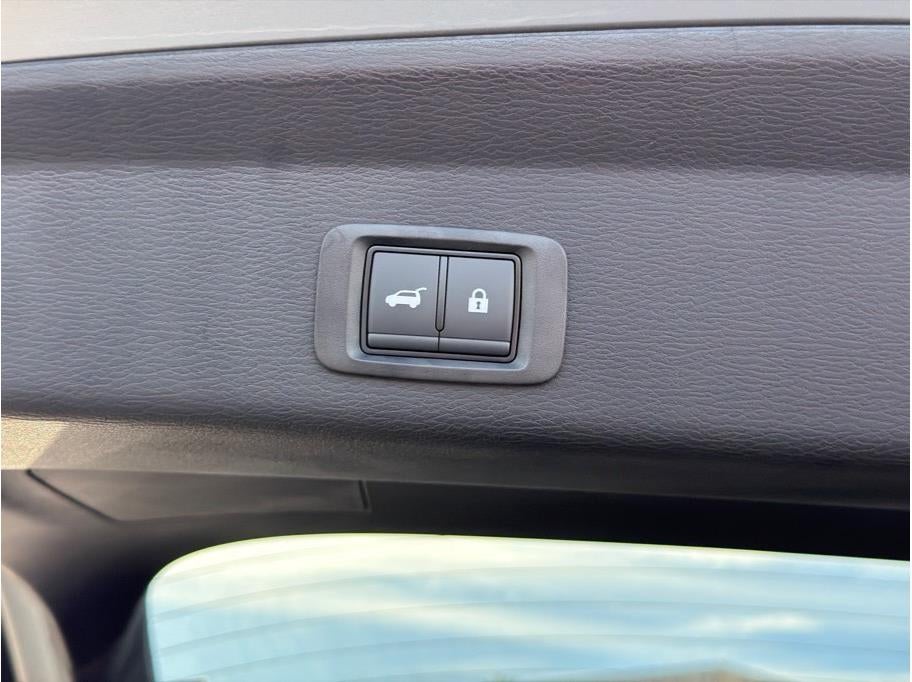 2025 Mitsubishi Outlander PHEV SE Sport Utility 4D