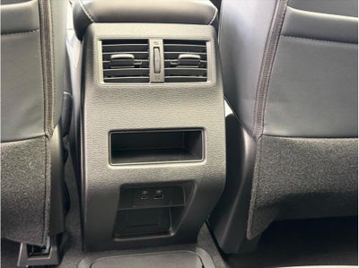 2025 Mitsubishi Outlander PHEV SE Tech Package