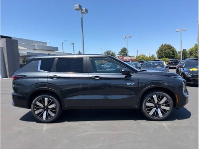 2026 Mitsubishi Outlander PHEV SE Sport Utility 4D