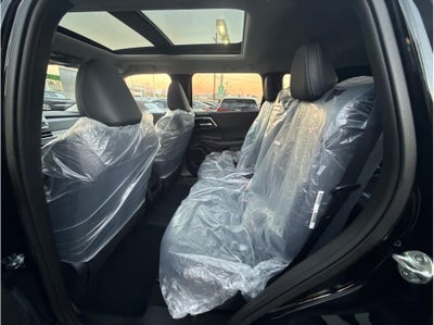 2025 Mitsubishi Outlander PHEV SE Tech Package